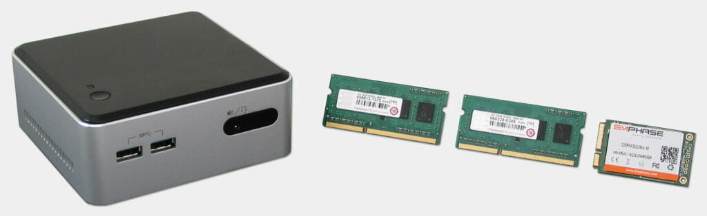 NUC d'Intel avec carte-mémoire Transcend et disque dur SSD Emphase