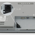 Écrans 19" industriels à montage en rack et écrans tactiles robustes IP20, vue sortie de câbles CA